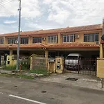 Kingfisher Likas Guesthouse
