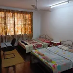 Kingfisher Likas Guesthouse