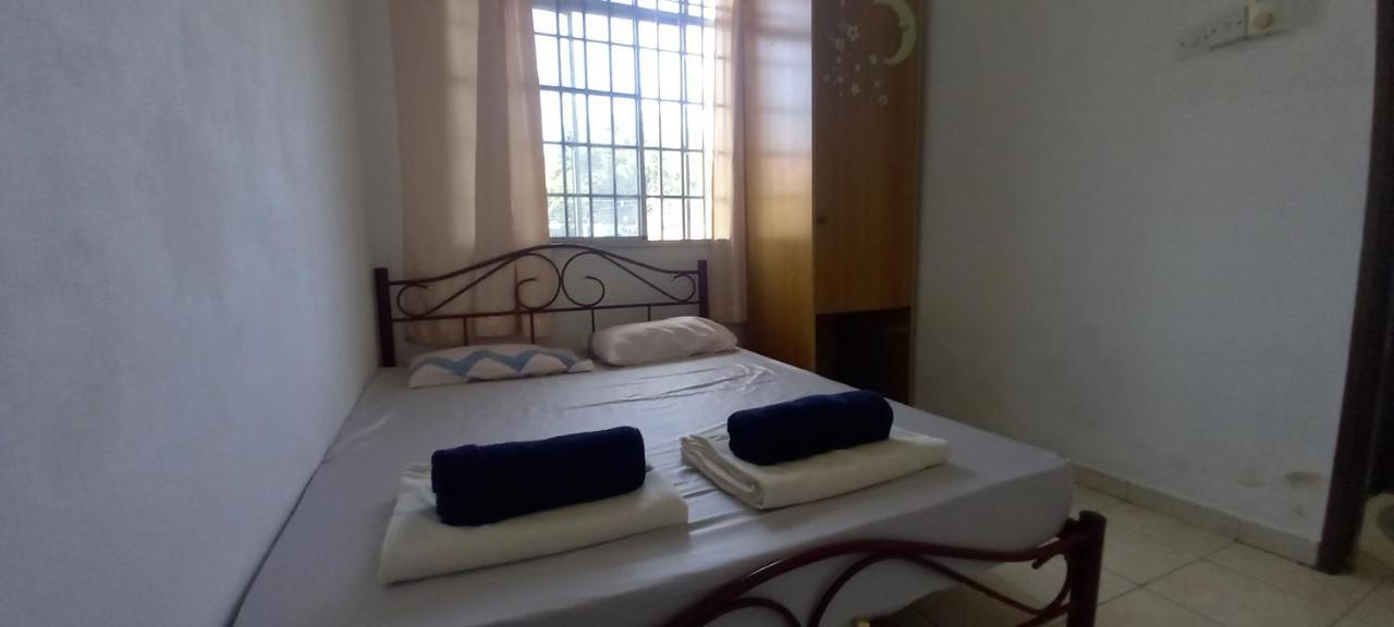 Kingfisher Likas Guesthouse Guest house Kota Kinabalu
